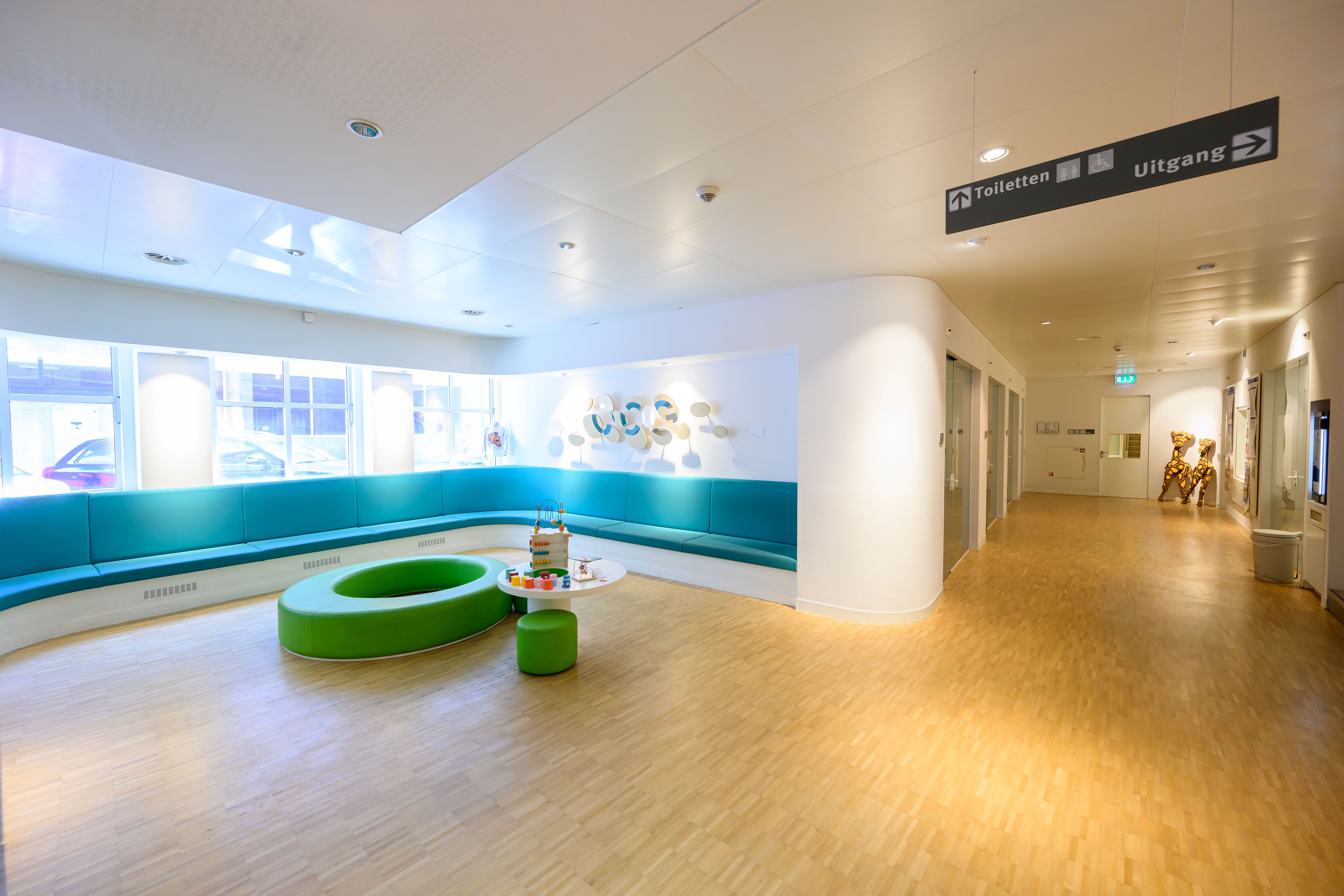 Wachtkamer KinderOOGcentrum van Het Oogziekenhuis Rotterdam