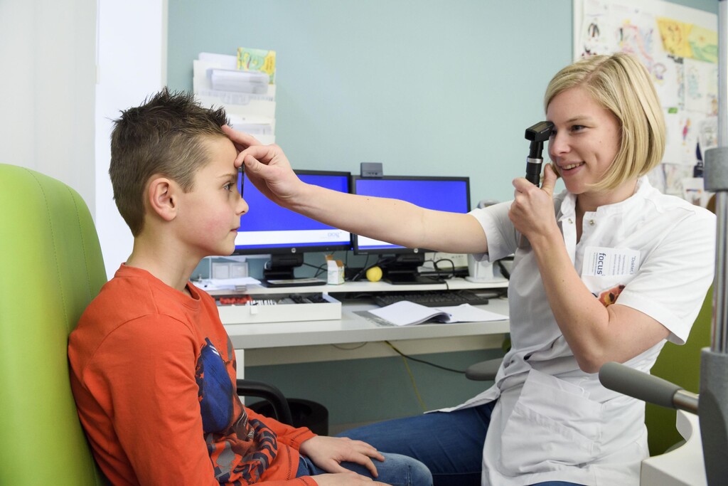 Bij de orthoptist