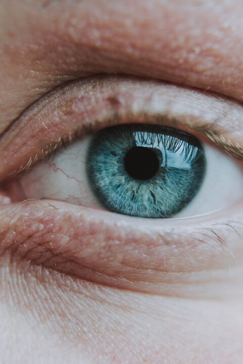 Close-up blauw oog 
