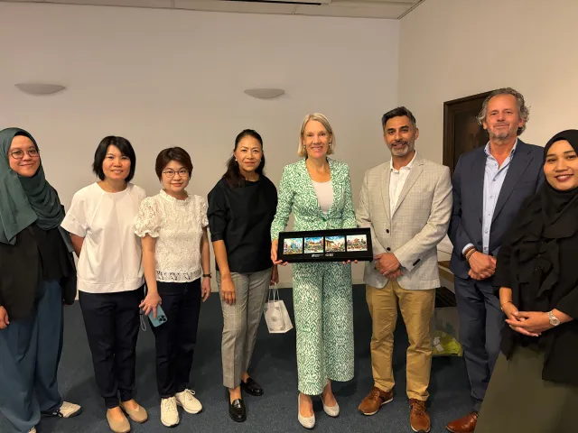 Het Oogziekenhuis Rotterdam verwelkomde in september een delegatie van het Singapore National Eye Centre.