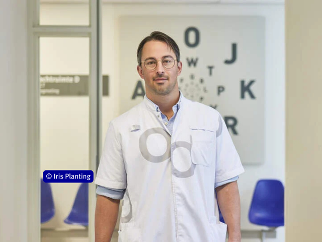 Portretfoto dr. Pothof van Het Oogziekenhuis 